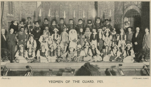 Page 35 (Cast of 'Yeomen of the Guard' 1923